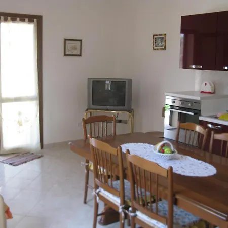 Casa Vacanze Tergu شقة Tergu